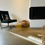 Villa Rustige Luxe Vrijstaande In Weelderig Groene Tuin *