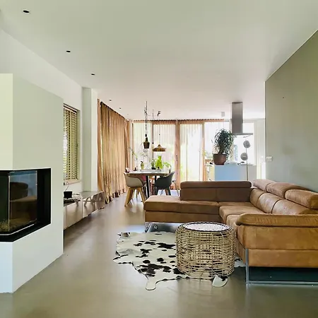 빌라 Rustige Luxe Vrijstaande In Weelderig Groene Tuin