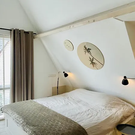 빌라 Rustige Luxe Vrijstaande In Weelderig Groene Tuin 베르겐