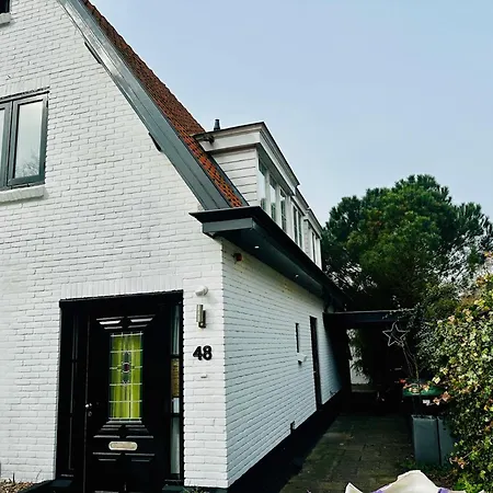 Villa Rustige Luxe Vrijstaande In Weelderig Groene Tuin *
