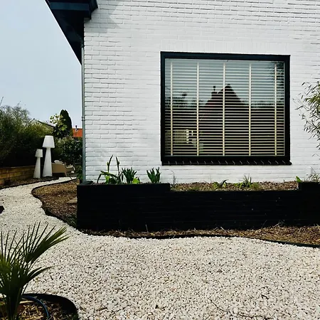 Rustige Luxe Vrijstaande In Weelderig Groene Tuin * Bergen