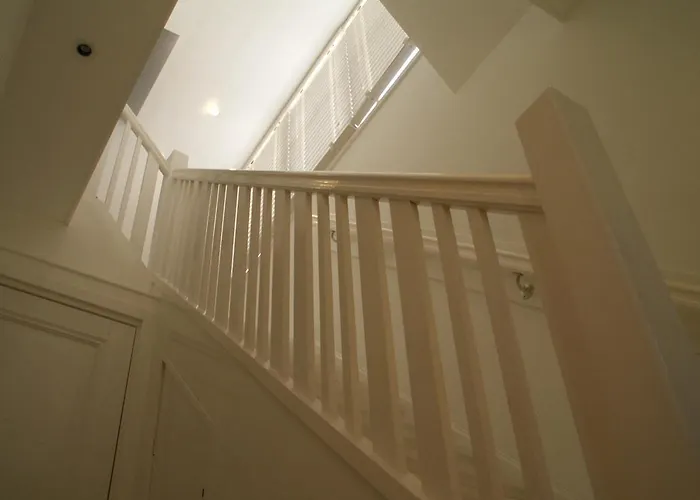 Rustige Luxe Vrijstaande In Weelderig Groene Tuin * 베르겐