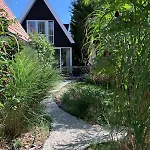 Rustige Luxe Vrijstaande In Weelderig Groene Tuin Villa